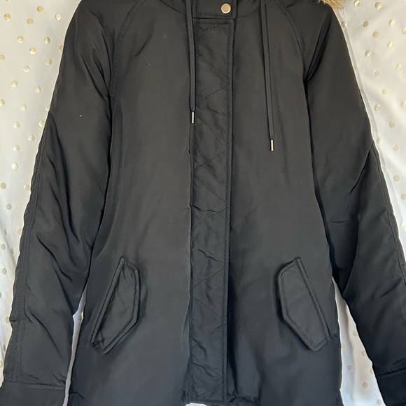 Old Navy Black Jacket with Faux Fur Trim - Picture 2 of 15